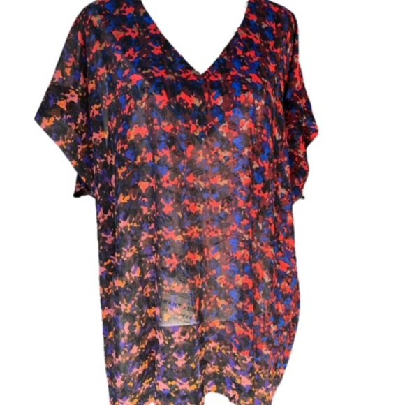 Cabi - Picture 2 of 2